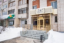 Входная группа Версаль, салон красоты.  Репина,  30